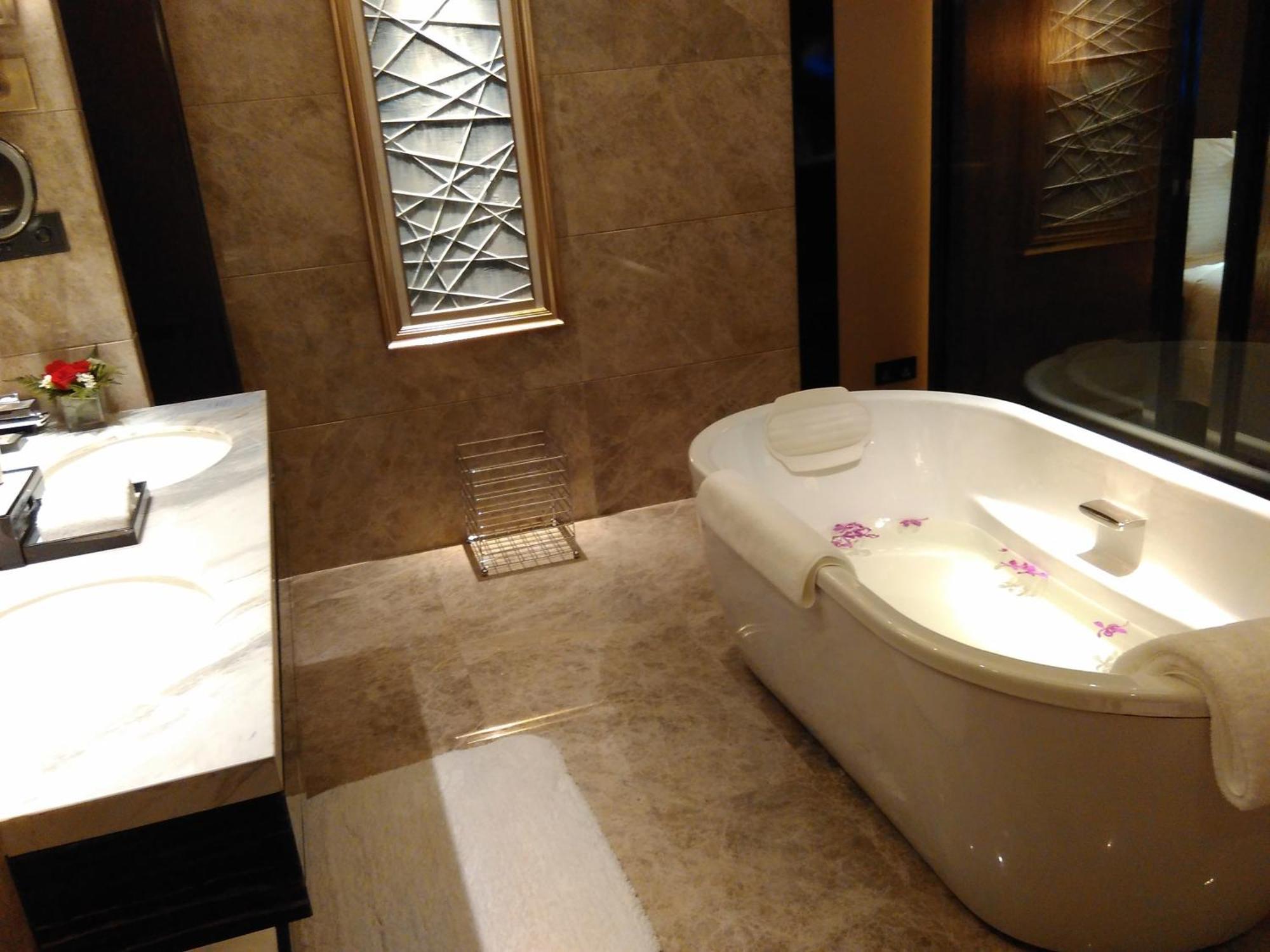 Wanda Realm Hotel Dongying Quarto foto
